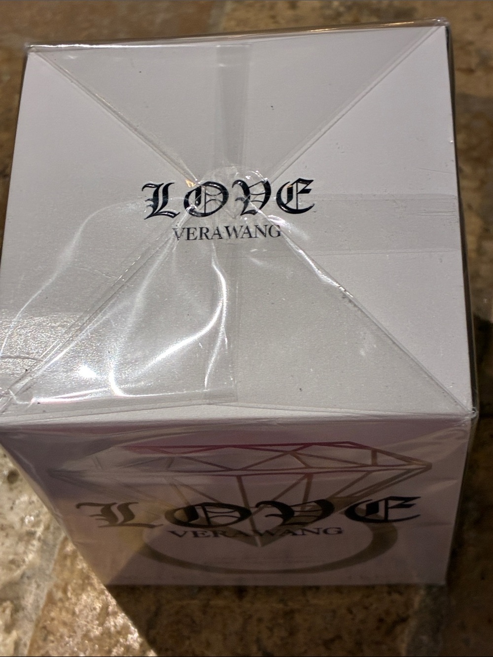 Vera Wang “Love” full size fragrance - Picture 3 of 3